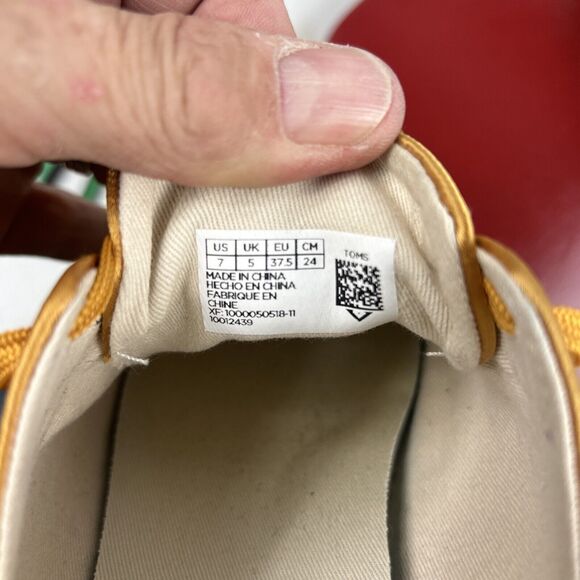 Womens Shoes TOMS Summer Cordones In Metallic Gold Size 7 Lace Up Classy - Picture 8 of 9